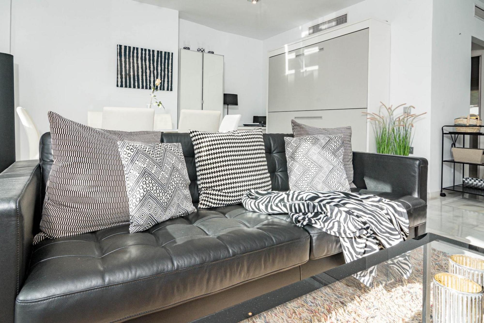Lejlighed Mr- Cozy 4 Sleep Flat In Marbella, Great Location Marbella
